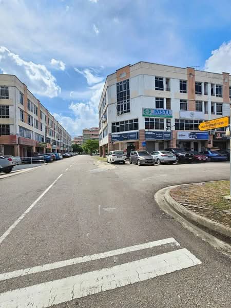Shop / Office for Sale in Bandar Baru Permas Jaya (Permas Jaya) - Marcus Loh - Exterior - PropertyGuru.com.my