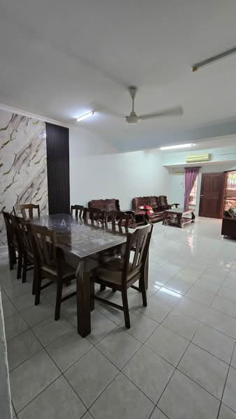 2-storey Terraced House for Rent in Subang Bestari (Shah Alam) - Nancy Yap - Living Room - PropertyGuru.com.my