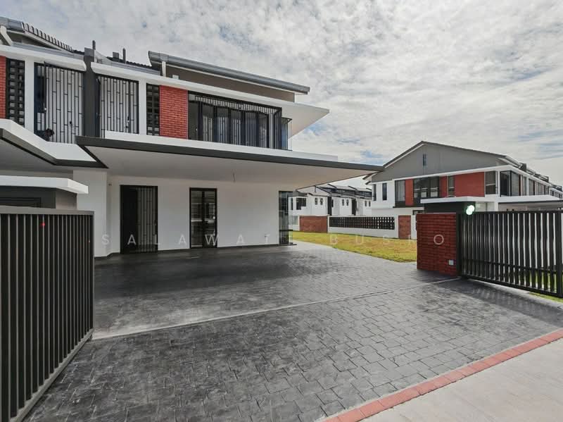 2-storey Terraced House for Sale in Elmina (Shah Alam) - Salawati Busro - Exterior - PropertyGuru.com.my