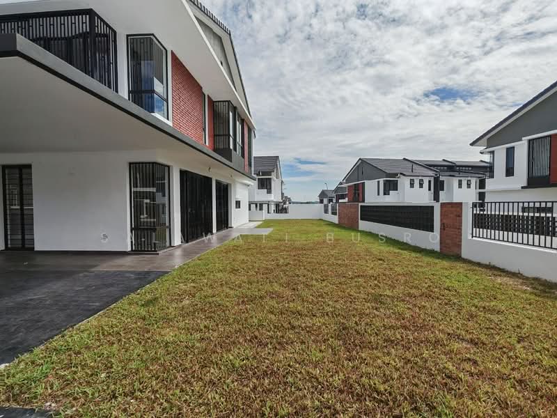 2-storey Terraced House for Sale in Elmina (Shah Alam) - Salawati Busro - Exterior - PropertyGuru.com.my