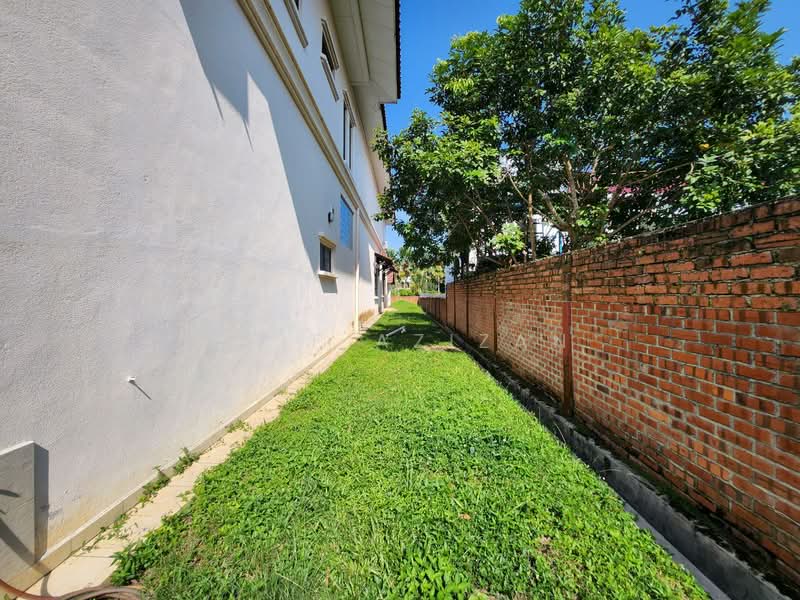 Bungalow for Sale in Country Heights (Kajang) - Afif Azizan - PropertyGuru.com.my