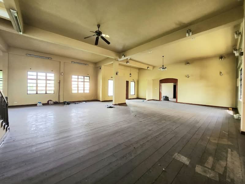 Bungalow for Sale in Country Heights (Kajang) - Afif Azizan - PropertyGuru.com.my