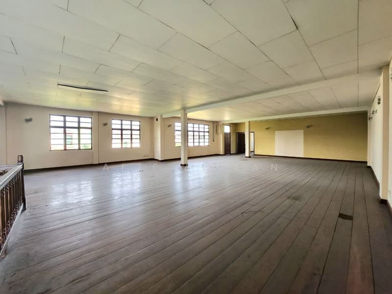 Bungalow for Sale in Country Heights (Kajang) - Afif Azizan - PropertyGuru.com.my