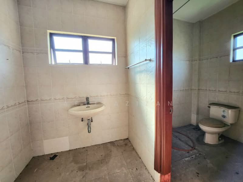 Bungalow for Sale in Country Heights (Kajang) - Afif Azizan - PropertyGuru.com.my