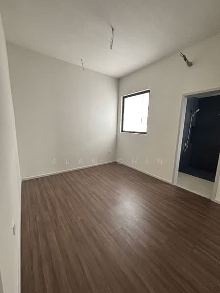 2.5-storey Terraced House for Rent in Taman Bukit Serdang (Seri Kembangan) - Alan Chin - PropertyGuru.com.my