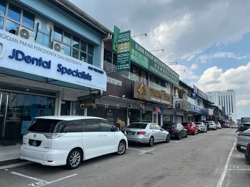 Shop for Rent in Taman Century (Johor Bahru) - Carson . - Exterior - PropertyGuru.com.my