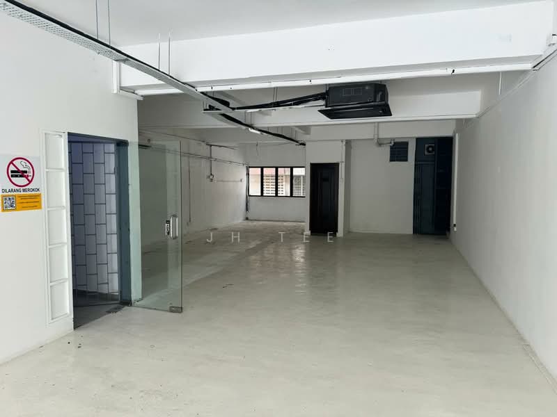 Shop / Office for Rent in SS2 (Petaling Jaya) - JH Tee - Interior - PropertyGuru.com.my