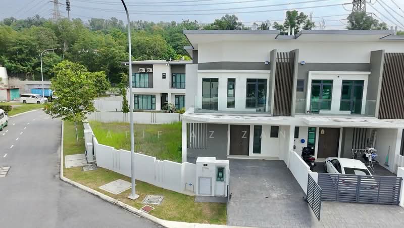 Terraced House for Sale in Kajang (Selangor) - Afif Azizan - Exterior - PropertyGuru.com.my