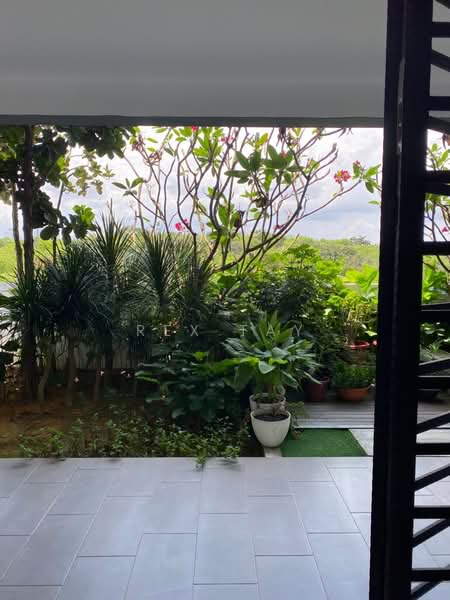 Senibong Cove - The WaterEdge Residences untuk Untuk Disewa - RM 3,000 /bulan, Apr 2026 - Garden - PropertyGuru.com.my