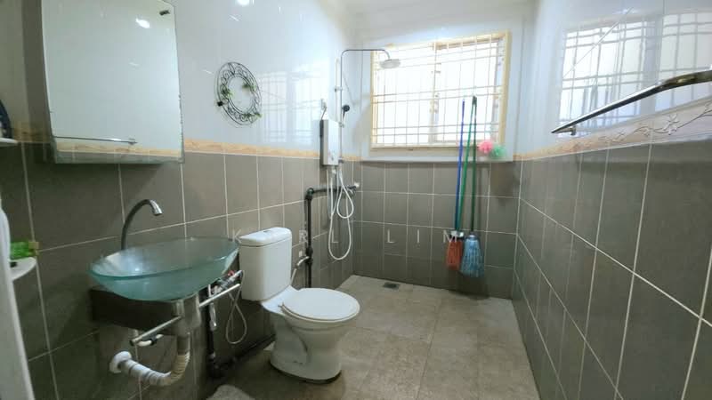 Taman Perling untuk Untuk Dijual - RM 860,000, Apr 2026 - Bathroom - PropertyGuru.com.my