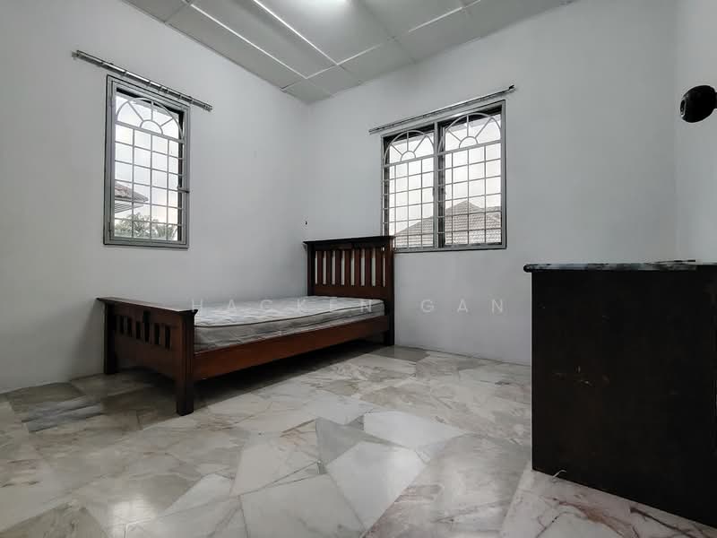 Apartment for Rent at Indah Apartments - Hacken Gan - Bedroom - PropertyGuru.com.my