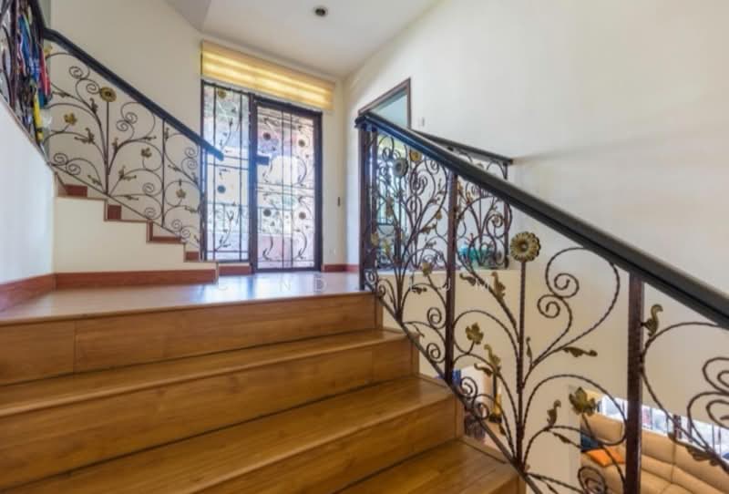 Semi-Detached House for Sale in Taman Yarl (Jalan Klang Lama (Old Klang Road)) - Cindy Lum - Interior - PropertyGuru.com.my