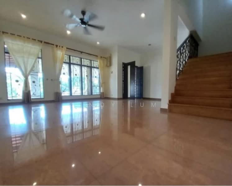 Semi-Detached House for Sale in Taman Yarl (Jalan Klang Lama (Old Klang Road)) - Cindy Lum - Living Room - PropertyGuru.com.my