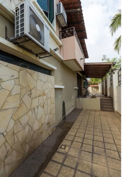 Semi-Detached House for Sale in Taman Yarl (Jalan Klang Lama (Old Klang Road)) - Cindy Lum - Exterior - PropertyGuru.com.my