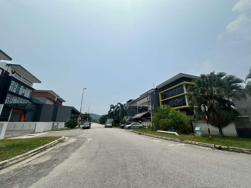Semi-D Factory for Rent in Taman Perindustrian Meranti Jaya (Puchong) - May Wong - Exterior - PropertyGuru.com.my