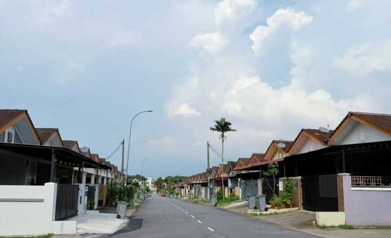 1-storey Terraced House for Sale in Taman JP Perdana (Johor Bahru) - Zack Chow - Exterior - PropertyGuru.com.my