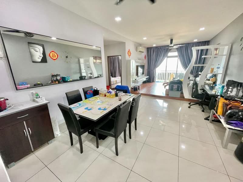 D'Secret Garden (Pangsapuri Kempas Indah) untuk Untuk Disewa - RM 2,400 /bulan, Apr 2026 - Living Room - PropertyGuru.com.my