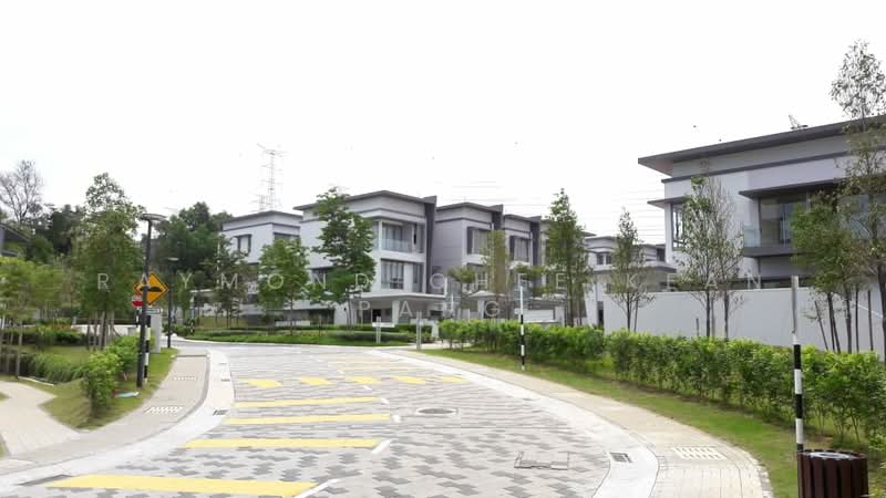 2.5-storey Terraced House for Sale in Taman Equine (Seri Kembangan) - Raymond Chee Kean Pang - Exterior - PropertyGuru.com.my