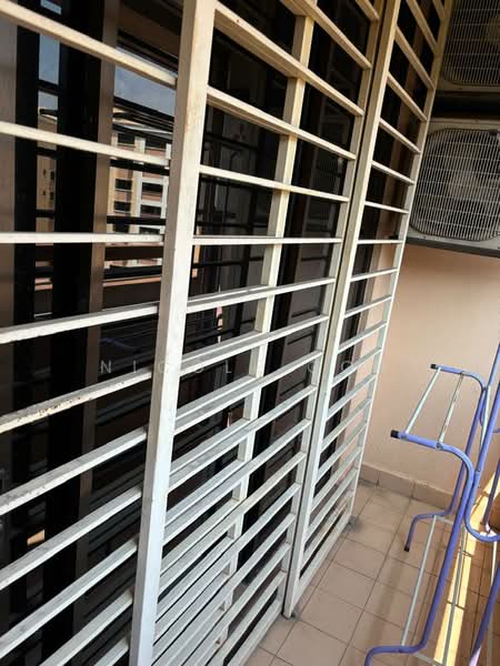 Putra Villa untuk Untuk Disewa - RM 2,200 /bulan, Apr 2026 - Balcony - PropertyGuru.com.my