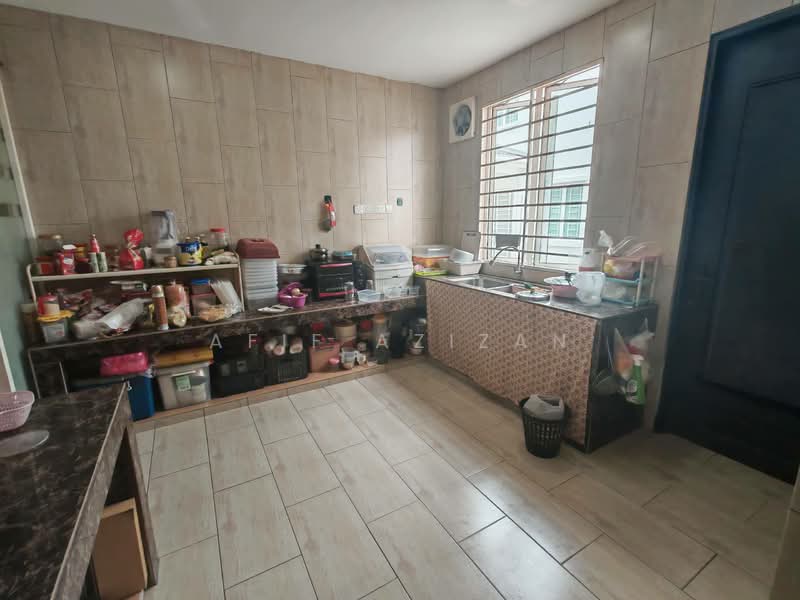 Taman Tiara East untuk Untuk Dijual - RM 540,000, Apr 2026 - Kitchen - PropertyGuru.com.my
