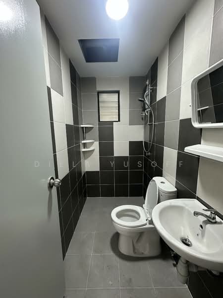 Residensi Mutiara Kajang 2 untuk Untuk Dijual - RM 350,000, Apr 2026 - Bathroom - PropertyGuru.com.my