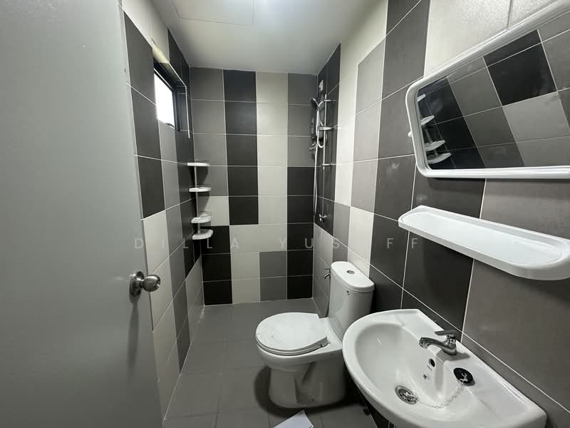 Residensi Mutiara Kajang 2 untuk Untuk Dijual - RM 350,000, Apr 2026 - Bathroom - PropertyGuru.com.my