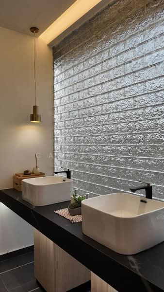 Shop / Office for Rent in Kempas (Johor Bahru) - Carson . - Bathroom - PropertyGuru.com.my