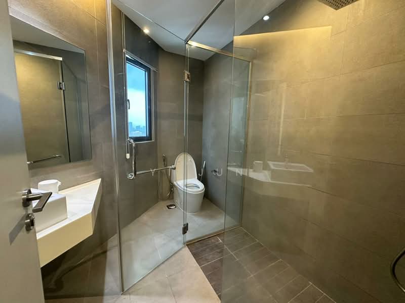 Condominium for Rent at Vivo Residential Suites - Yi Jun - Bathroom - PropertyGuru.com.my
