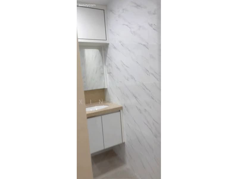 Service Residence for Sale at The Tamarind - Xinnee . - Bathroom - PropertyGuru.com.my