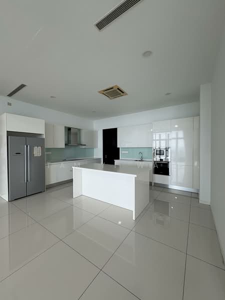 Condominium for Sale at Tropicana Grande - Tam Yi Wah - Kitchen - PropertyGuru.com.my