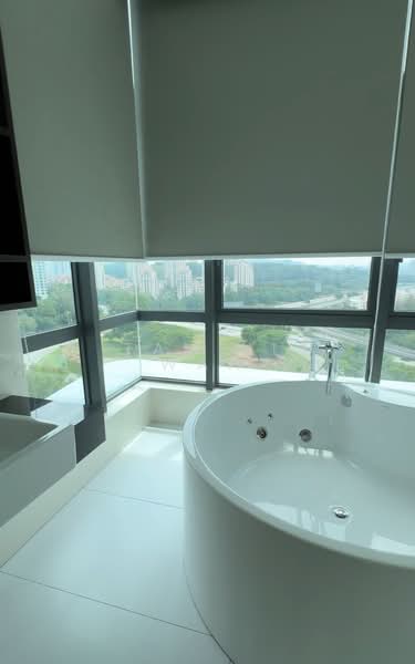 Condominium for Sale at Tropicana Grande - Tam Yi Wah - Bathroom - PropertyGuru.com.my