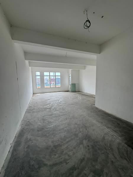 Shop / Office for Rent in Austin Crest (Johor Bahru) - Carson . - Interior - PropertyGuru.com.my