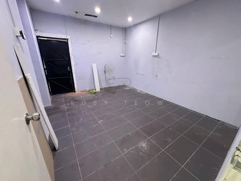 Shop for Rent in Taman Johor Jaya (Johor Bahru) - Ruby Teow - PropertyGuru.com.my