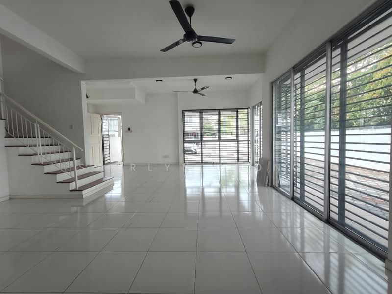 Naza Dhania, TTDI Kajang untuk Untuk Disewa - RM 3,500 /bulan, Apr 2026 - Living Room - PropertyGuru.com.my