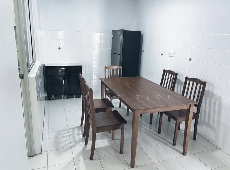 Putra Place Condominium untuk Untuk Disewa - RM 1,800 /bulan, Apr 2026 - Dining Room - PropertyGuru.com.my