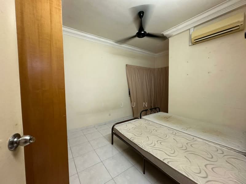 Condominium for Rent at Desa Impiana - Yi Jun - Bedroom - PropertyGuru.com.my