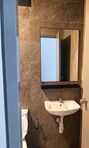 Service Residence for Rent at Traders Park - Vincent Yeoh - Bathroom - PropertyGuru.com.my