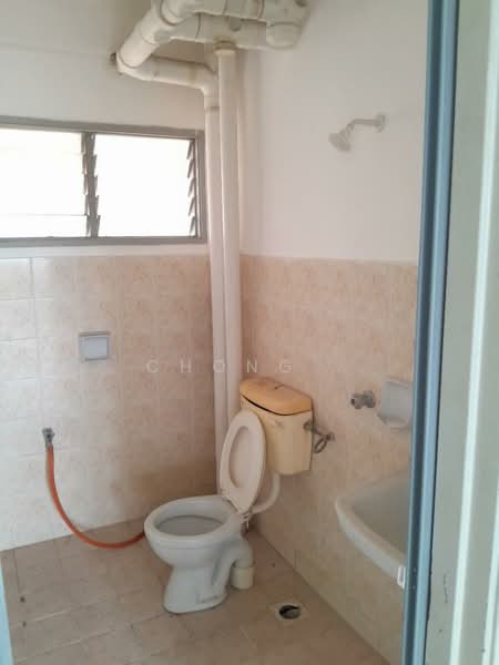 Pangsapuri Perdana Impian untuk Untuk Disewa - RM 900 /bulan, Apr 2026 - Bathroom - PropertyGuru.com.my