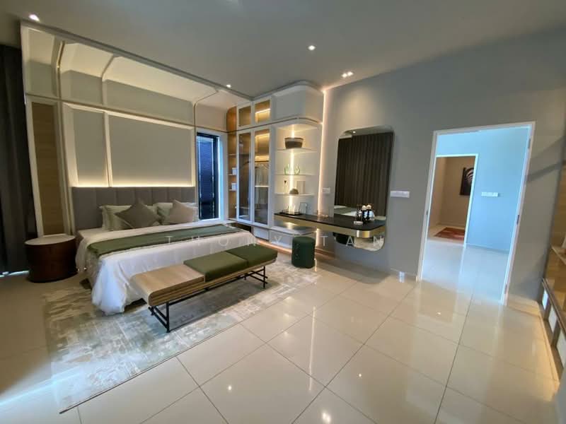 2-storey Terraced House for Sale in Taman Puchong Prima (Puchong) - Thony Tan - Master Bedroom - PropertyGuru.com.my