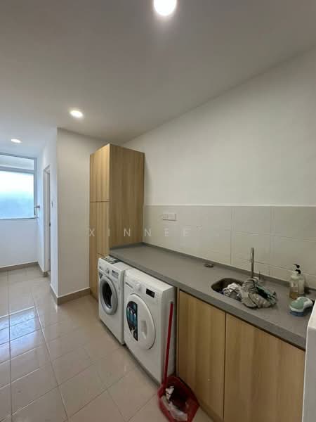 Condominium for Sale at Tanjung Beach Condominium - Xinnee . - Interior - PropertyGuru.com.my