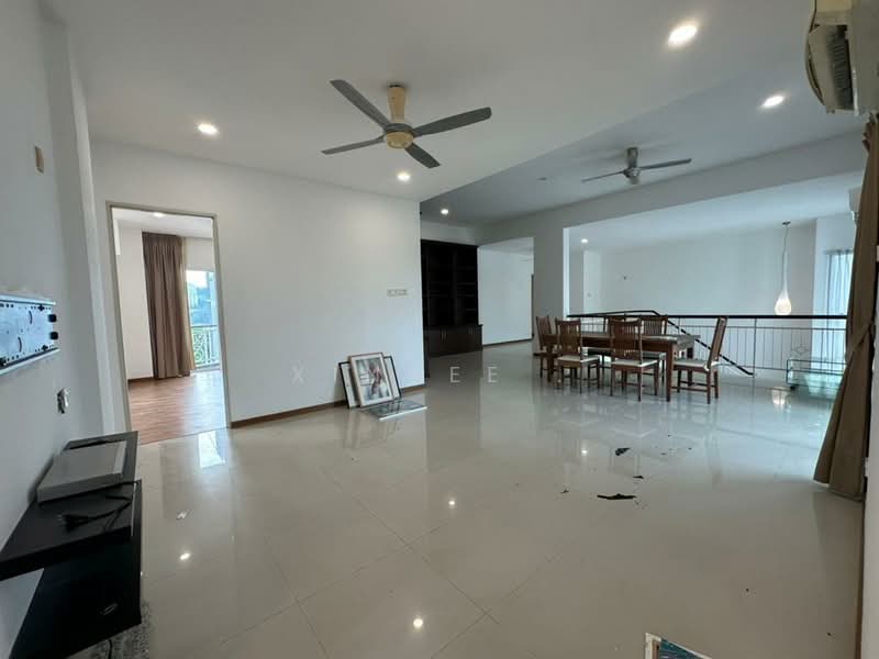 Condominium for Sale at Tanjung Beach Condominium - Xinnee . - Living Room - PropertyGuru.com.my