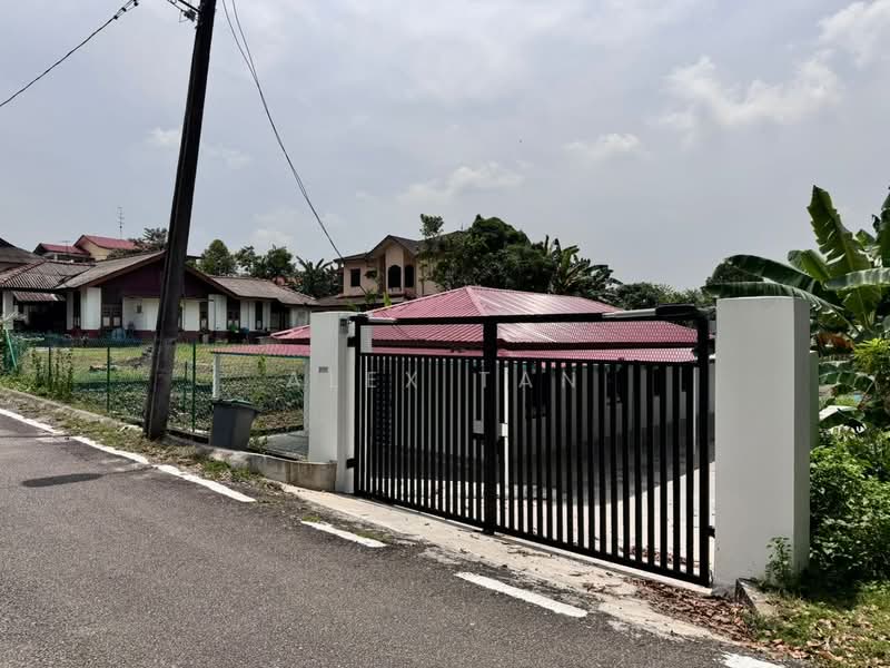 Kampung Tarom untuk Untuk Disewa - RM 800 /bulan, Apr 2026 - Exterior - PropertyGuru.com.my