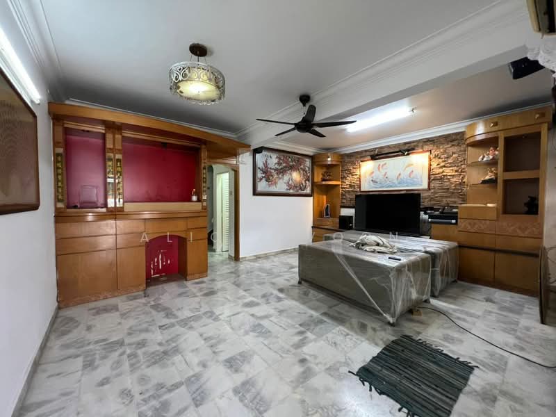 2-storey Terraced House for Sale in Taman Desa Cemerlang (Ulu Tiram) - Alicia Voon - Living Room - PropertyGuru.com.my