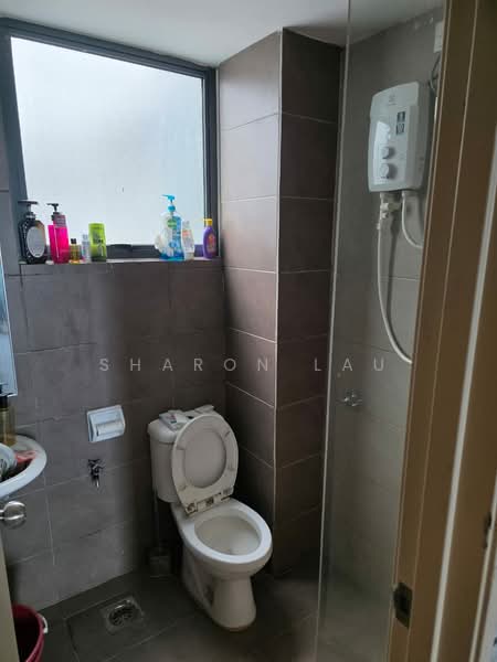 Service Residence for Rent at ARC @ Austin Hills - Sharon Lau - Bathroom - PropertyGuru.com.my
