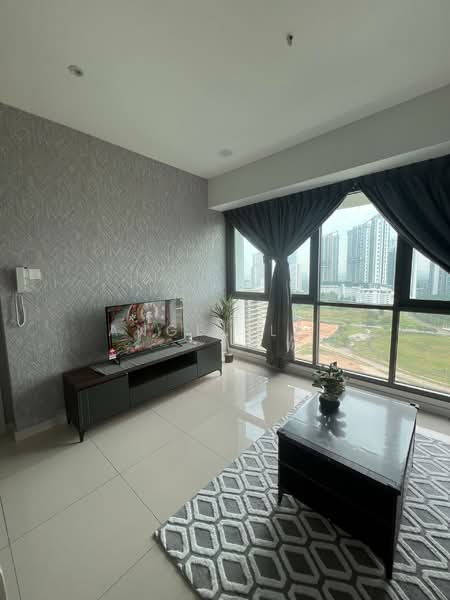 Iskandar Residences untuk Untuk Disewa - RM 2,000 /bulan, Apr 2026 - Living Room - PropertyGuru.com.my