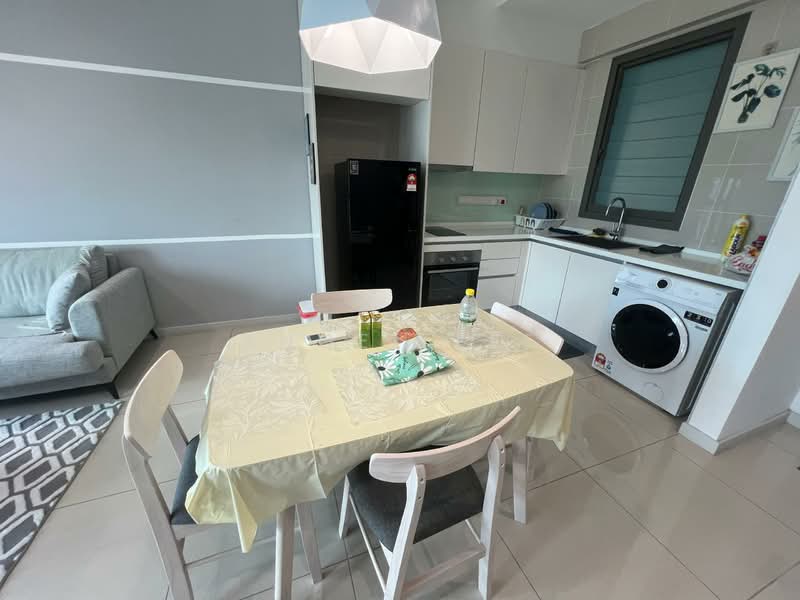 Iskandar Residences untuk Untuk Disewa - RM 2,000 /bulan, Apr 2026 - Living Room - PropertyGuru.com.my
