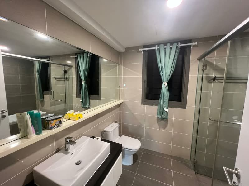 Iskandar Residences untuk Untuk Disewa - RM 2,000 /bulan, Apr 2026 - Bathroom - PropertyGuru.com.my