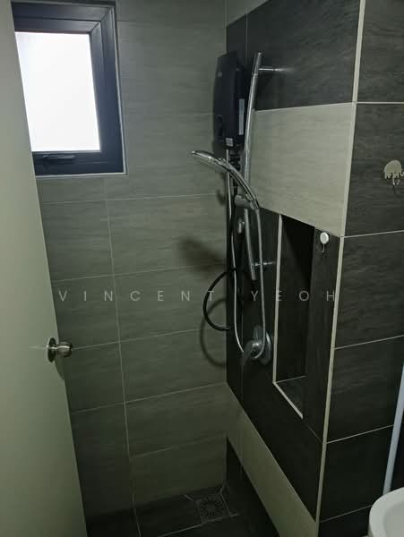 Kondominium untuk Dijual di Aster Residence - Vincent Yeoh - Bathroom - PropertyGuru.com.my
