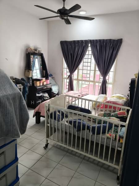 Pangsapuri untuk Dijual di Residensi Hijauan Lumayan - Shimry Wong - Bedroom - PropertyGuru.com.my