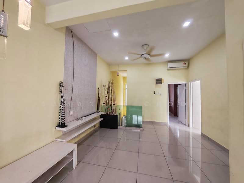 Townhouse for Sale in Taman Tasik Puchong (Puchong) - Samantha Chooi - Living Room - PropertyGuru.com.my